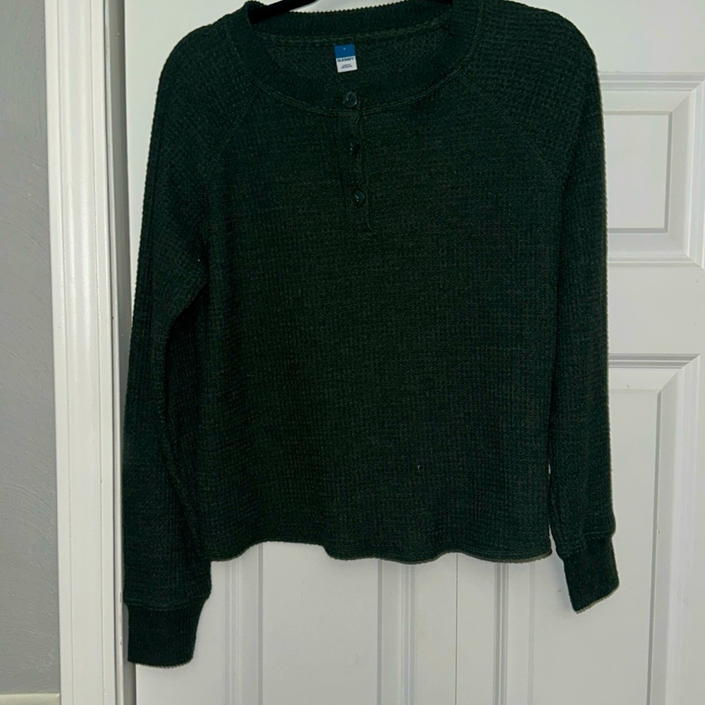 Old navy button thermal sweater size medium